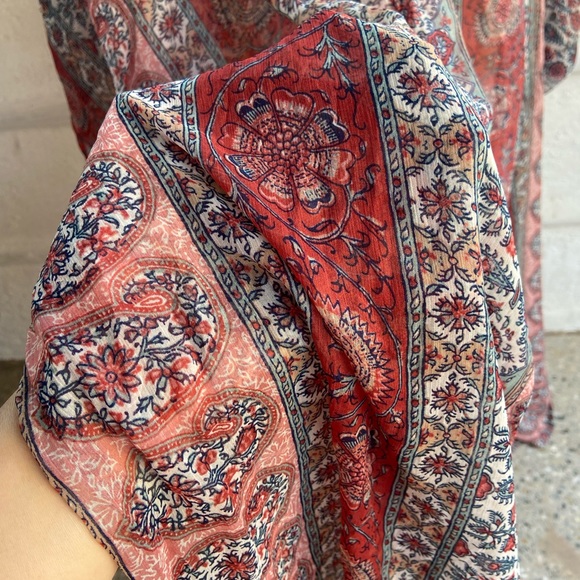 American Eagle Outfitters Shurg. Size - Free Size ( L- XL) - Picture 6 of 7